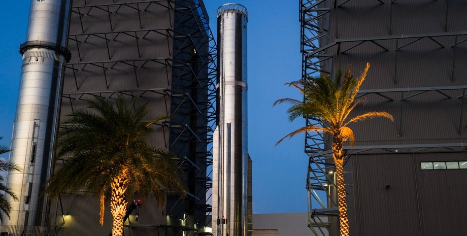 Starship Super Heavy