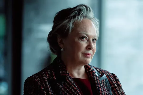 Лариса Гузеева сыграла неожиданную роль в сериале Холод